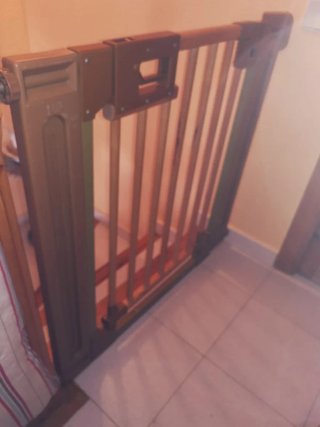 Barrera de seguridad para bebés anchura ajustable