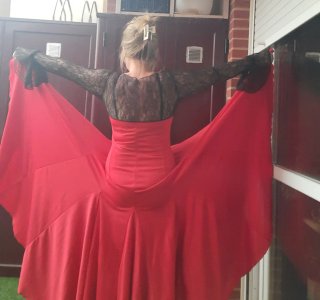 Vestido Flamenco Rojo y Negro