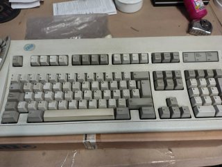 Teclado IBM Model M Beige