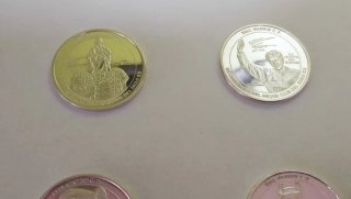 Cuadro Madera Monedas Centenario Real Madrid