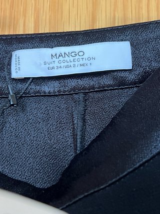 Falda pantalón Mango negra talla 34