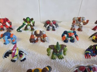 26 Gormiti Muñecos Antiguos Giochi Preziosi