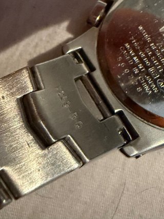Reloj Wired cara azul
