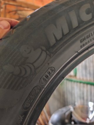 Pareja Neumáticos Michelin 225/55 R17