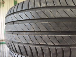 Pareja Neumáticos Michelin 225/55 R17