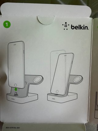 2 caricatori Belkin per iPhone e Apple Watch