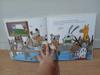 Libro infantil  Topito terremoto (Anna Llenas)