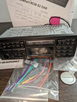Radio Blaupunkt Frankfurt RCM 82 DAB