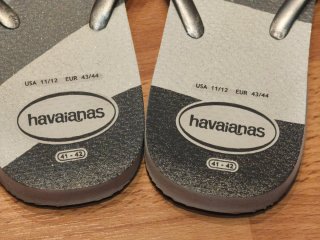 Chanclas Havaianas plateadas talla 41/42