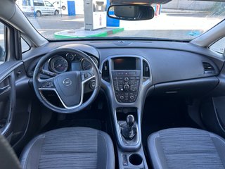 Opel Astra 2016