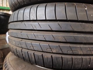 Pareja Neumáticos Goodyear 225/55 R17