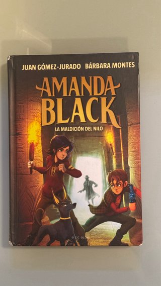 Coleccion libros amanda black del 1 al 8.