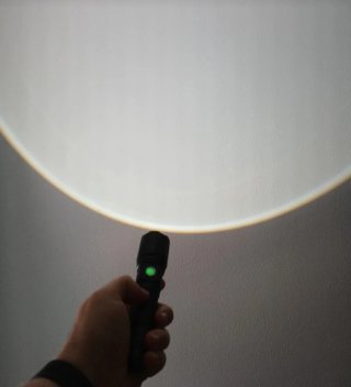 Linterna LED Táctica Negra