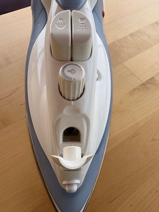 Plancha de ropa Taurus 2200W