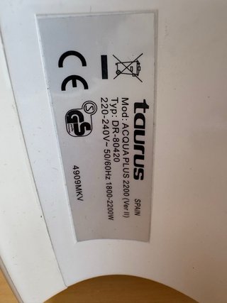Plancha de ropa Taurus 2200W