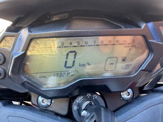 Benelli BN 125 Roja y Negra