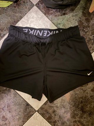 Pantalones cortos Nike negros