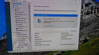 PC HP con Teclado, Ratón y Mando