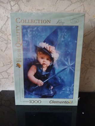 Puzzle Clementoni 1000 piezas bebé bruja