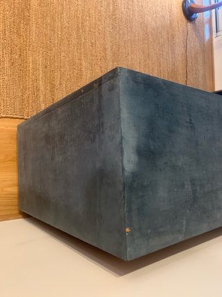 Buffet madera pintado azul y detalles madera
