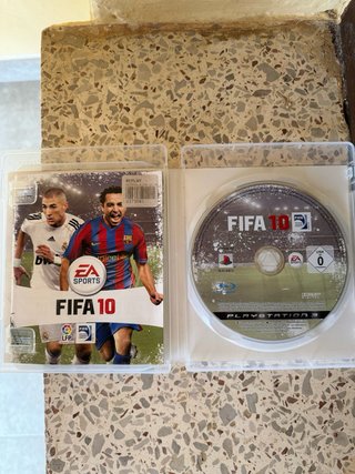 FIFA 10 e FIFA 9 per PS3
