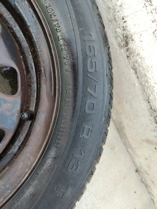 3Llantas chapa VAG 4x100 13 con neumáticos