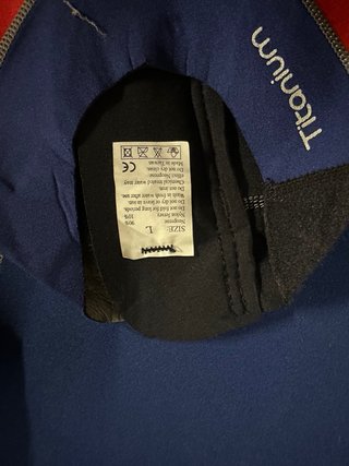 Traje de neopreno corto SWARM Talla L