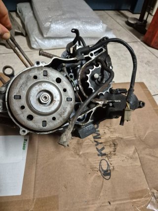 Motor Honda NSR 75