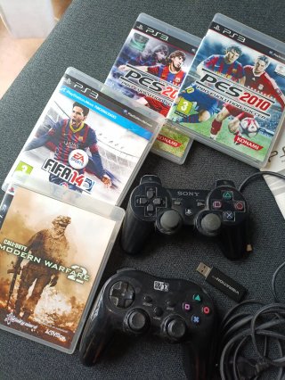 Consola PS3 120 GB + 4 Juegos + 2 mandos