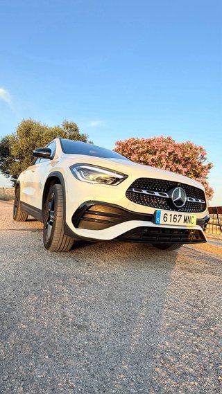 Mercedes-Benz GLA 250e 2024