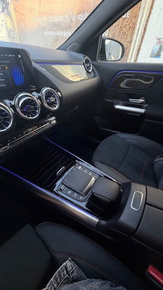 Mercedes-Benz GLA 250e 2024