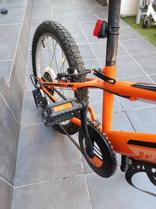 Bicicleta Infantil B-Pro JR 20 con Timbre