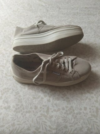 Zapatillas Victoria lona beige talla 38