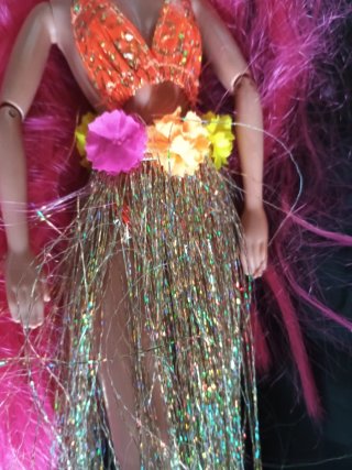 Lote 3 Muñecas Barbie con Ropa