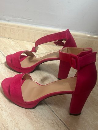 Zapatos de tacón fucsia talla 40