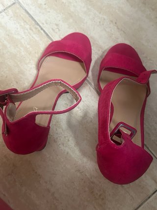 Zapatos de tacón fucsia talla 40