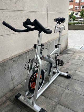 Bici Estática DKN Utility 61