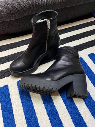 Botines tacón piel suela track Talla 37