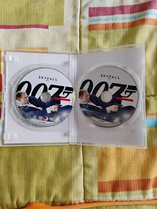 Skyfall Blu-ray y DVD