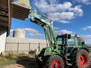 Tractor Fendt Farmer 308 Ci con pala