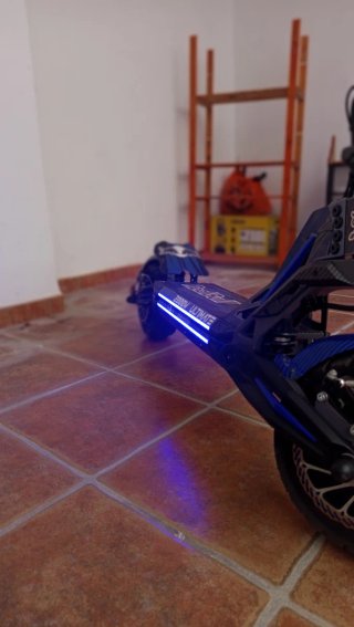 Vendo patinete eléctrico ECOXTREEM M41 Tank 2000w