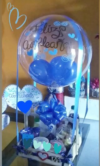 Cesta regalo personalizada