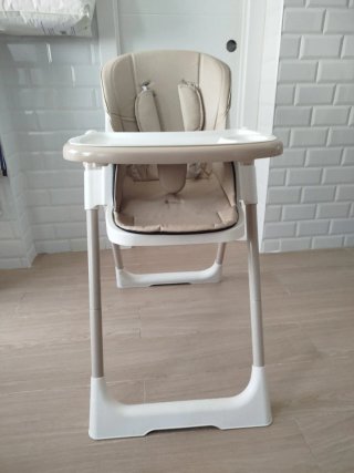 Trona para bebé color beige