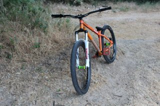 Specialized P2 Dirt Jump Bike
