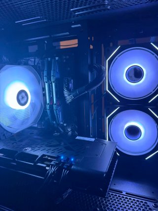 PC Gaming Ryzen 3600 / RX 5700 XT