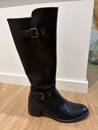 Botas CHIKA10 Negras Talla 38