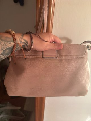 Coordinato abito multicolor e borsetta rosa