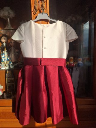 Vestido Fiesta Niña Blanco y Borgoña. Raso cosido