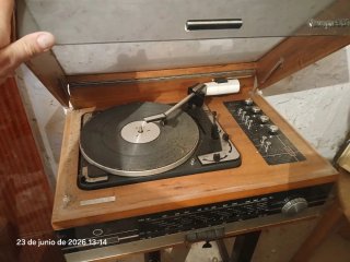 Television y tocadiscos