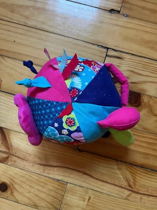 Pelota de tela para bebé